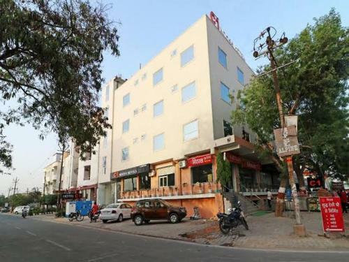 Hotel C-1 Agra