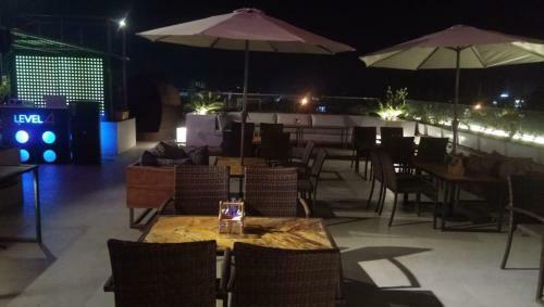 Hotel C-1 Agra