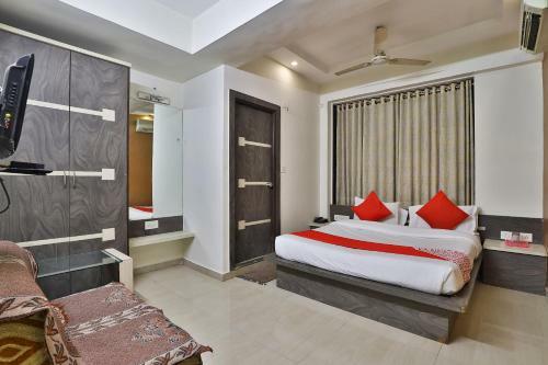 Oyo 2174 Hotel Radhey Inn