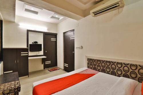 Oyo 2174 Hotel Radhey Inn