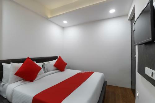 Oyo 40139 Hotel Peradiot