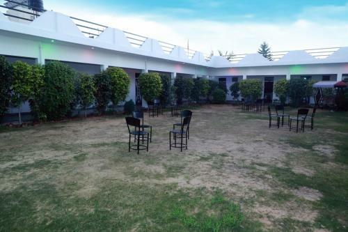 Hotel The Gulab Resort