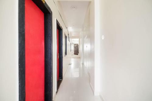 Hotel Oyo 46533 Ravi Palace