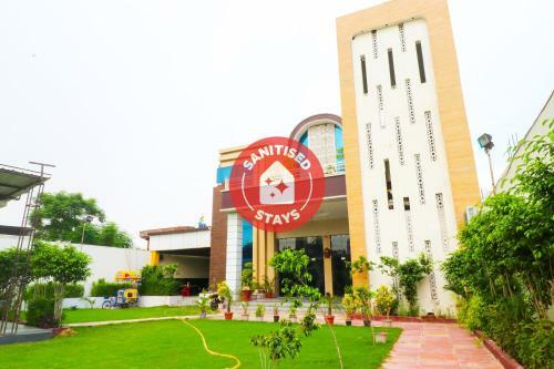 Hotel Oyo 60553 Hari Pearl Residency