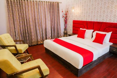 Hotel Oyo 66066 Grand Nanki Palace