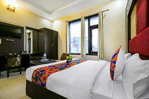 Fabhotel Nayyar Hussainpura Chowk