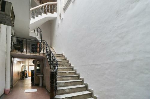 Oyo 75865 Hotel Jogi Guest House