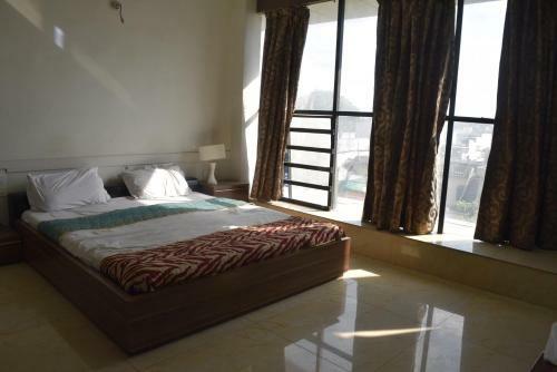 Hotel Relish Residency