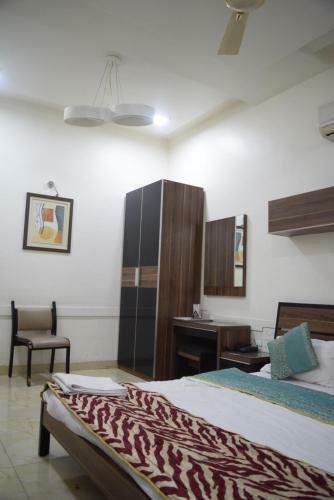 Hotel Relish Residency