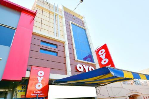 Oyo 39867 Hotel Arora Inn