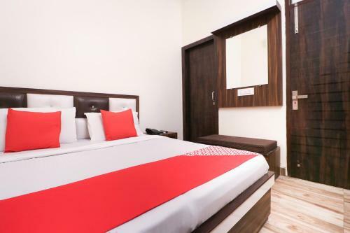 Hotel Oyo 69706 Royal King