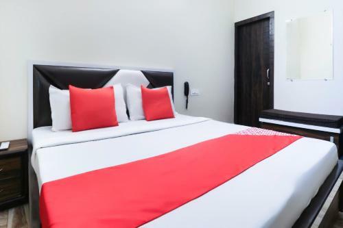 Hotel Oyo 69706 Royal King