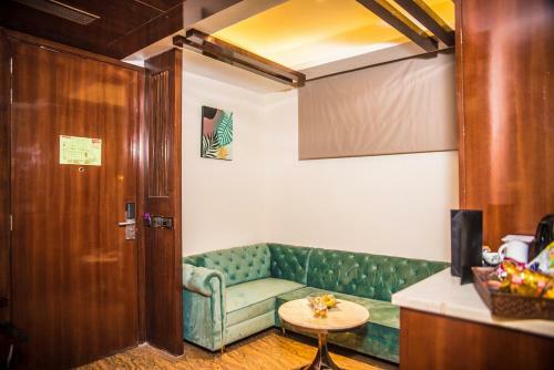 Hotel Regenta Inn Amritsar Airport Road
