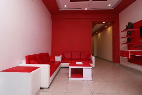 Hotel Oyo 15431 Elibrista