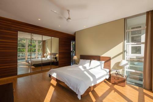 Luxurious 4bhk Private Pool Villa Seis At Arpora
