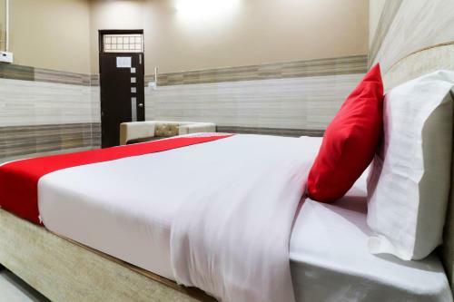 Hotel Oyo 49871 Geeta Palace