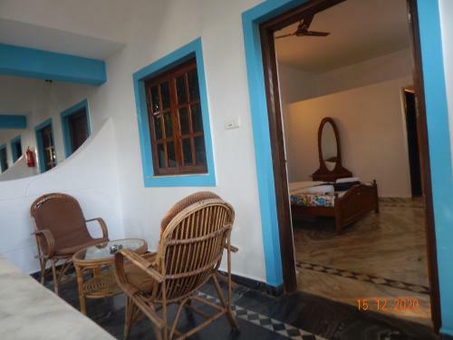 Birdsong, Anjuna (managed By Hnh)
