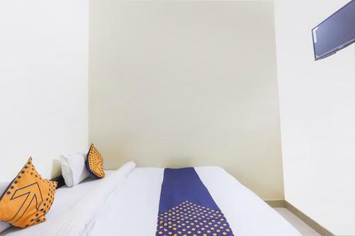 Hotel Spot On 70980 Moon Guest House