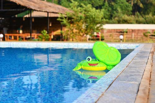 Hotel Radhika Eco Resort(odonata)