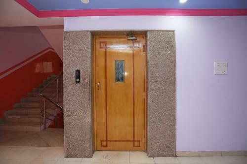 Hotel Oyo 28330 Raj Rajeswari