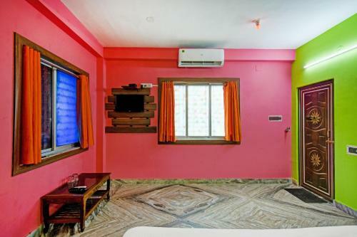 Oyo 74265 Hotel Diamond Palace