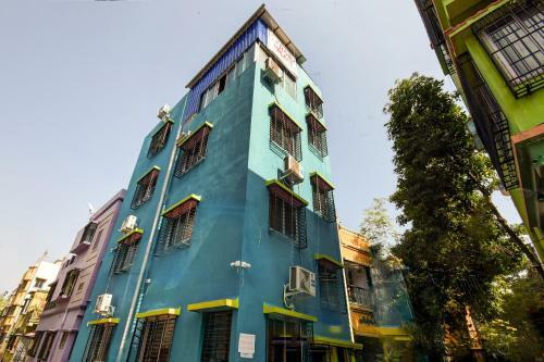 Oyo 74265 Hotel Diamond Palace