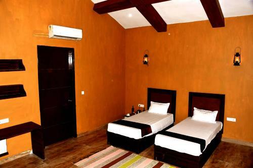 Hotel Chambal Wildlife S Lodge