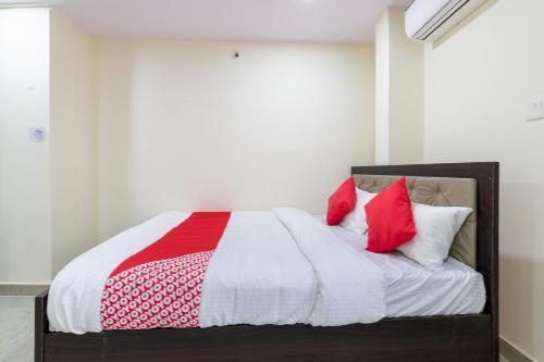 Hotel Oyo 45125 Banashankari Comforts