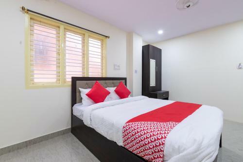 Hotel Oyo 45125 Banashankari Comforts