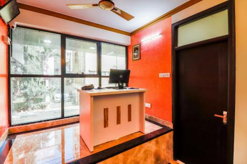 Hotel Capital O 65381 Sln Residency