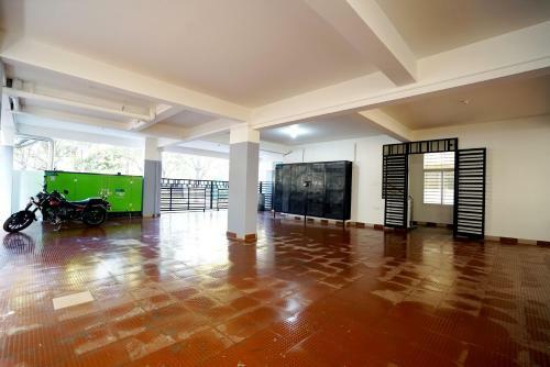 Castle Jp Service Apartments