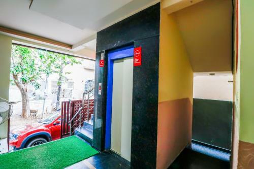 Hotel Oyo 69693 The Royal Park