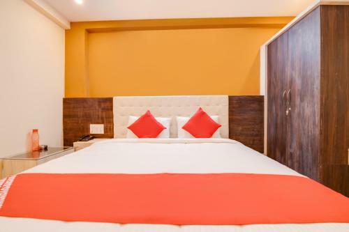 Hotel Oyo 71425 Sai Luxuria