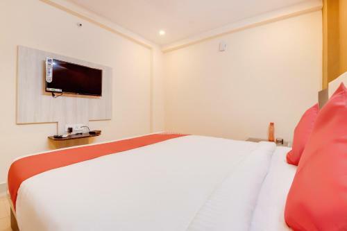 Hotel Oyo 71425 Sai Luxuria
