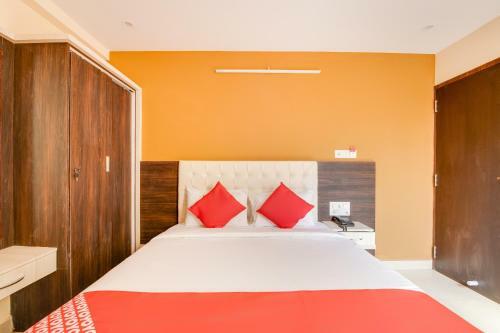Hotel Oyo 71425 Sai Luxuria