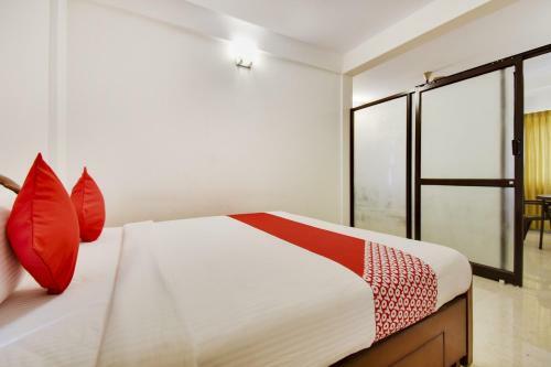 Hotel Oyo 76298 Prime Suites