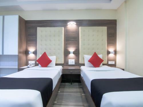 Phoenix Hotels & Resorts