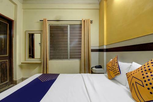 Spot On 77106 Hotel Sangam Royal