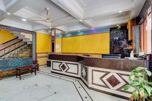 Spot On 77106 Hotel Sangam Royal