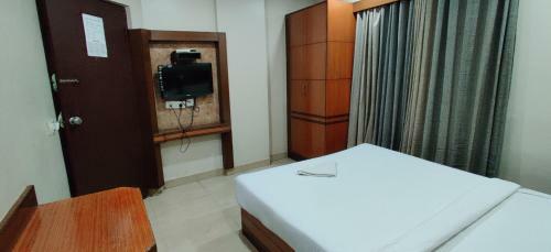 Park Palace Hotel Madiwala