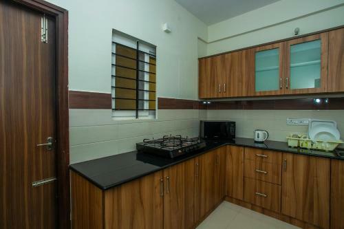 Hotel Oyo 6376 Stayzone 365 Inn