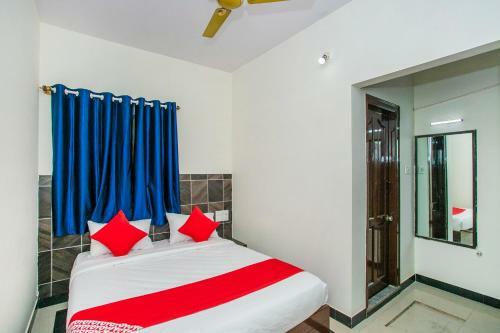 Hotel Oyo 26817 Gks Residency