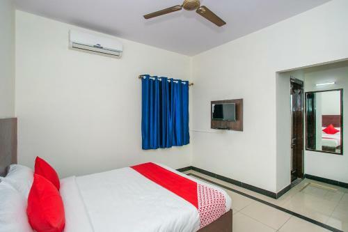Hotel Oyo 26817 Gks Residency