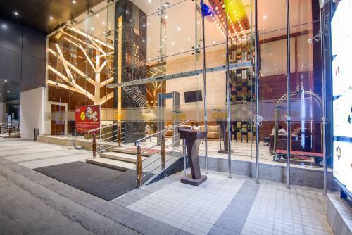 Zion - A Luxurious Hotel