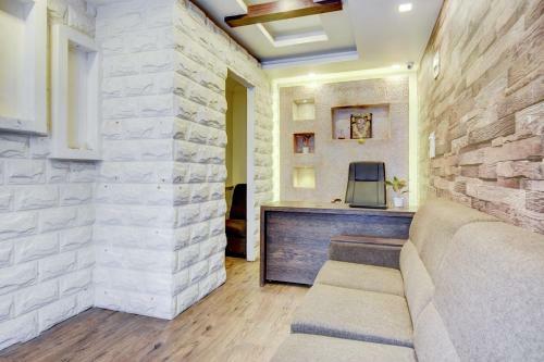 Hotel Spot On 76963 Crystal Homes