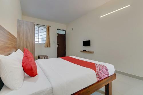 Hotel Oyo 29620 New Champion Residency