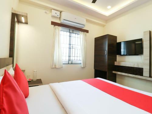 Hotel Oyo 36197 Royal Wood