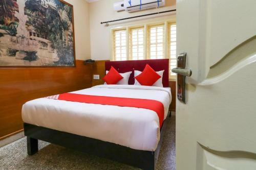 Hotel Oyo 46067 Sree Lakshmi Residency