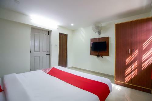 Hotel Oyo 67007 Manyu Inn
