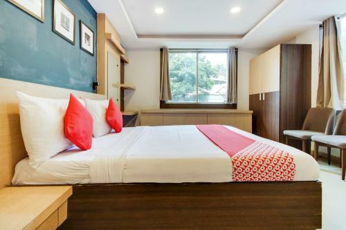 Hotel Oyo 72492 A K Residency